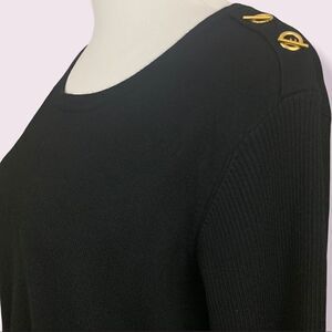Joseph A soft black sweater gold tone toggle accents